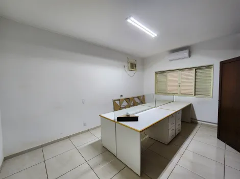 Alugar Comercial / Casa Comercial em S&atilde;o Jos&eacute; do Rio Preto R$ 5.500,00 - Foto 15