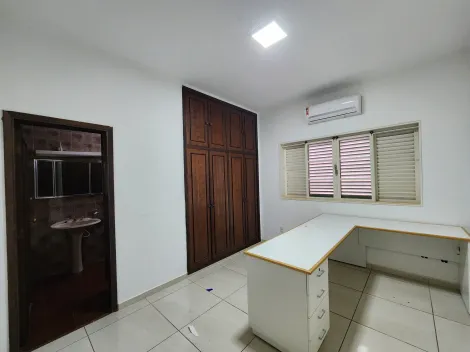 Alugar Comercial / Casa Comercial em S&atilde;o Jos&eacute; do Rio Preto R$ 5.500,00 - Foto 23