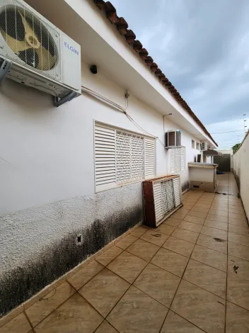 Alugar Comercial / Casa Comercial em S&atilde;o Jos&eacute; do Rio Preto R$ 5.500,00 - Foto 38