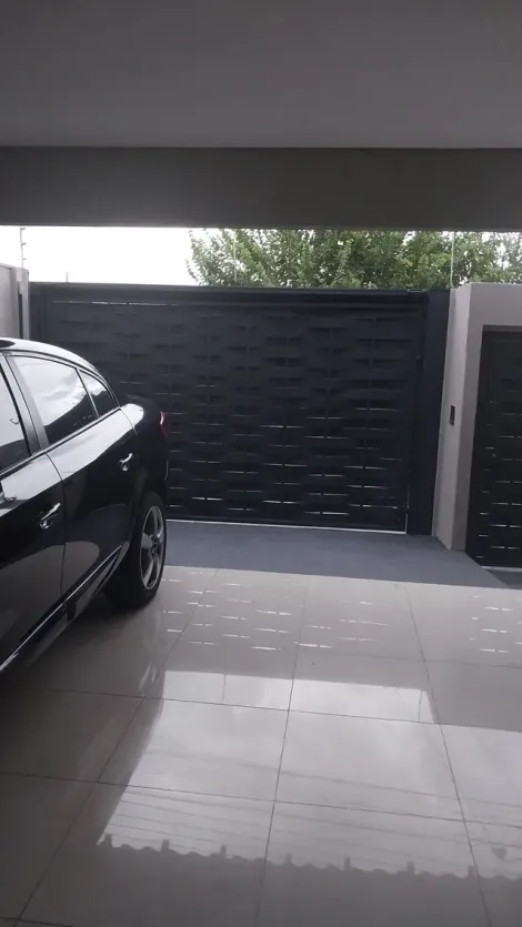 Alugar Casa / Padr&atilde;o em S&atilde;o Jos&eacute; do Rio Preto R$ 2.500,00 - Foto 5