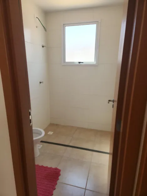 Alugar Apartamento / Padr&atilde;o em S&atilde;o Jos&eacute; do Rio Preto R$ 900,00 - Foto 6