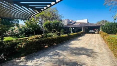 Casa / Condom&iacute;nio em Guapia&ccedil;u 