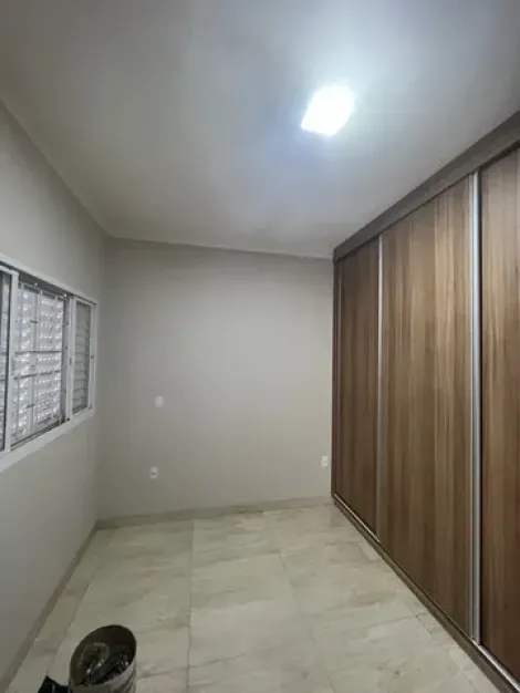 Comprar Casa / Padr&atilde;o em S&atilde;o Jos&eacute; do Rio Preto R$ 380.000,00 - Foto 5