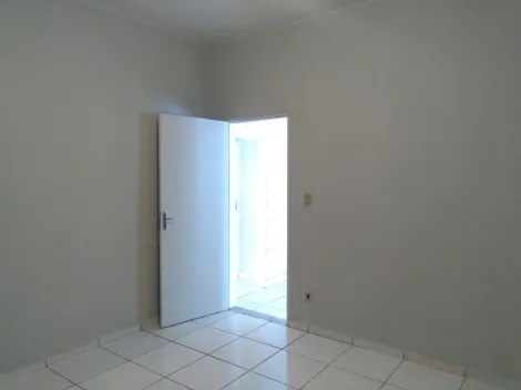 Alugar Casa / Padr&atilde;o em S&atilde;o Jos&eacute; do Rio Preto R$ 800,00 - Foto 11