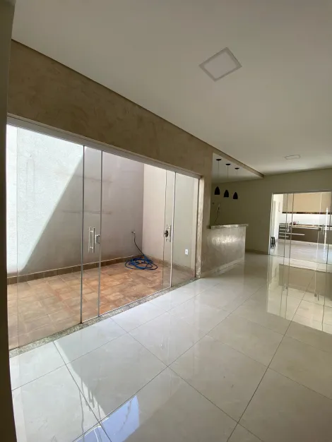 Comprar Casa / Padr&atilde;o em S&atilde;o Jos&eacute; do Rio Preto R$ 500.000,00 - Foto 5