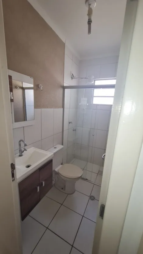 Alugar Apartamento / Padr&atilde;o em S&atilde;o Jos&eacute; do Rio Preto R$ 884,90 - Foto 8