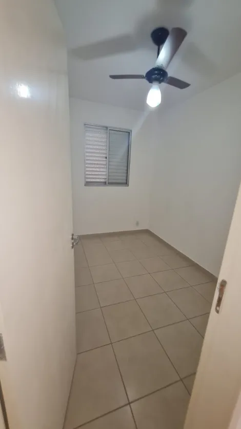 Alugar Apartamento / Padr&atilde;o em S&atilde;o Jos&eacute; do Rio Preto R$ 884,90 - Foto 10