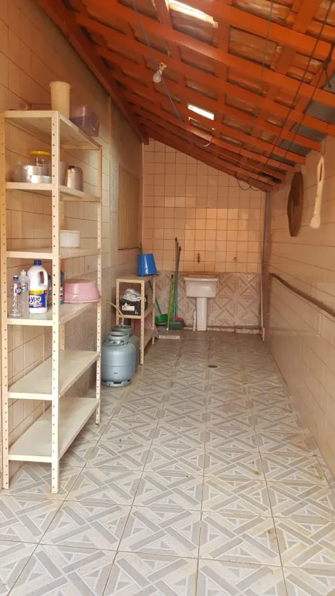Comprar Casa / Padr&atilde;o em S&atilde;o Jos&eacute; do Rio Preto R$ 300.000,00 - Foto 6