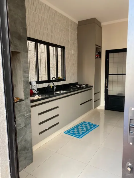 Comprar Casa / Padr&atilde;o em S&atilde;o Jos&eacute; do Rio Preto R$ 370.000,00 - Foto 6