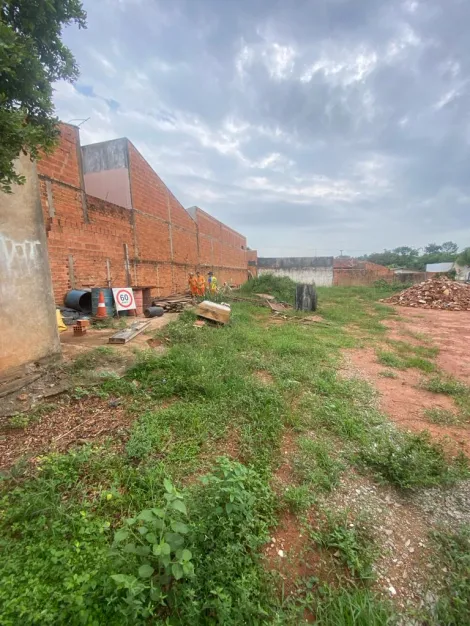 Comprar Terreno / Padr&atilde;o em S&atilde;o Jos&eacute; do Rio Preto R$ 450.000,00 - Foto 5