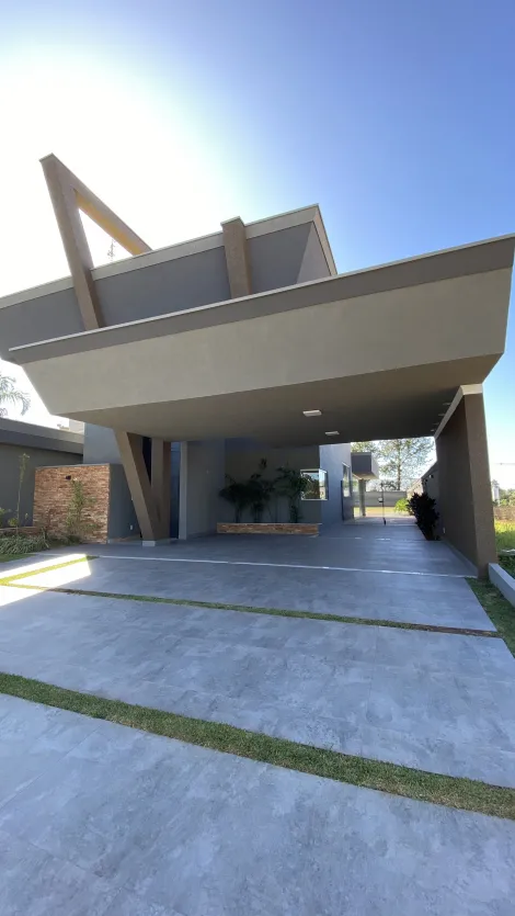 Casa / Condom&iacute;nio em Bady Bassitt 