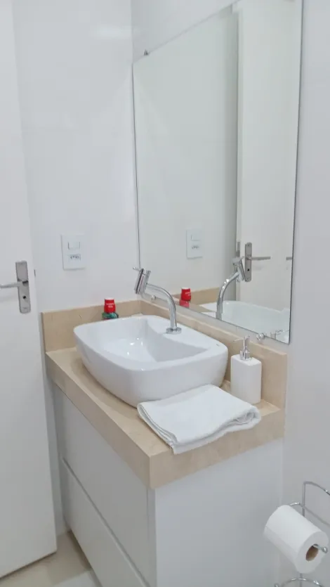 Alugar Apartamento / Padr&atilde;o em S&atilde;o Jos&eacute; do Rio Preto R$ 3.300,00 - Foto 17