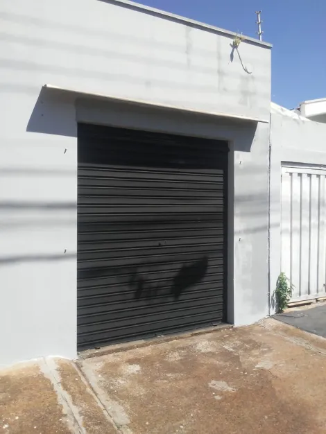 Alugar Casa / Padr&atilde;o em S&atilde;o Jos&eacute; do Rio Preto R$ 1.800,00 - Foto 18