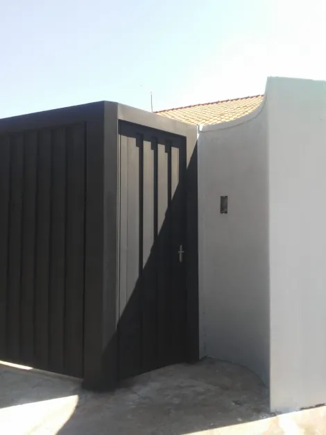 Alugar Casa / Padr&atilde;o em S&atilde;o Jos&eacute; do Rio Preto R$ 1.800,00 - Foto 19