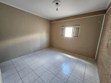 Alugar Casa / Padr&atilde;o em S&atilde;o Jos&eacute; do Rio Preto R$ 1.800,00 - Foto 10