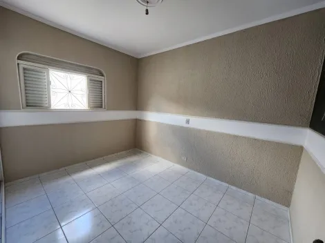 Alugar Casa / Padr&atilde;o em S&atilde;o Jos&eacute; do Rio Preto R$ 1.800,00 - Foto 5