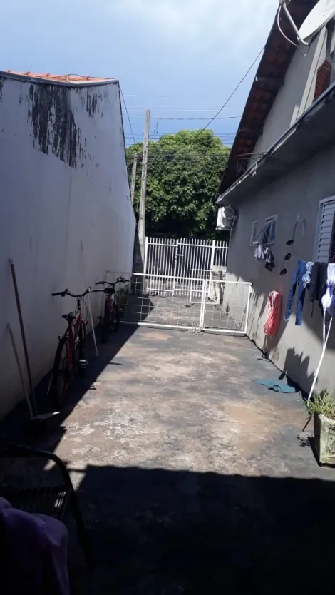 Alugar Casa / Padr&atilde;o em S&atilde;o Jos&eacute; do Rio Preto R$ 1.000,00 - Foto 9