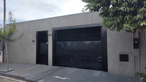 Alugar Casa / Padr&atilde;o em S&atilde;o Jos&eacute; do Rio Preto. apenas R$ 1.450,00