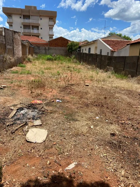 Comprar Terreno / Padr&atilde;o em S&atilde;o Jos&eacute; do Rio Preto R$ 330.000,00 - Foto 5