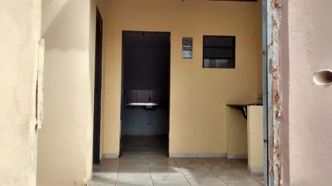 Alugar Casa / Padr&atilde;o em S&atilde;o Jos&eacute; do Rio Preto R$ 600,00 - Foto 3