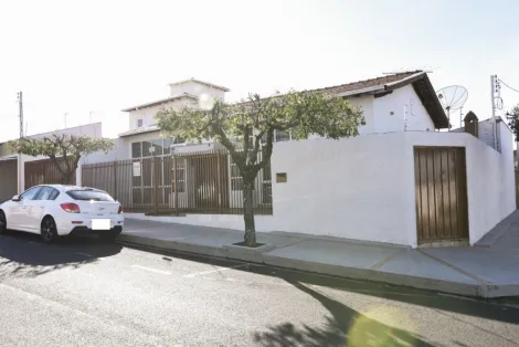 Casa / Padr&atilde;o em Mirassol 