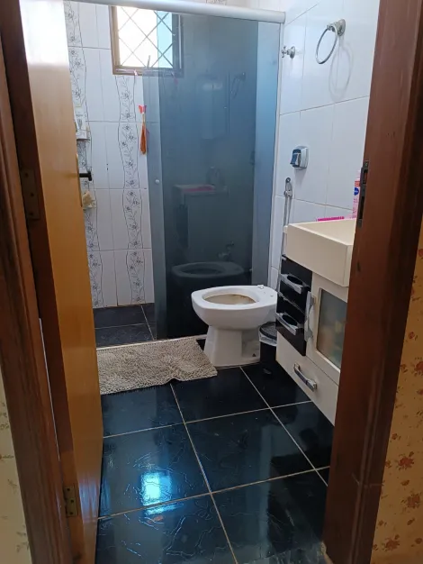 Comprar Casa / Padr&atilde;o em S&atilde;o Jos&eacute; do Rio Preto R$ 320.000,00 - Foto 17