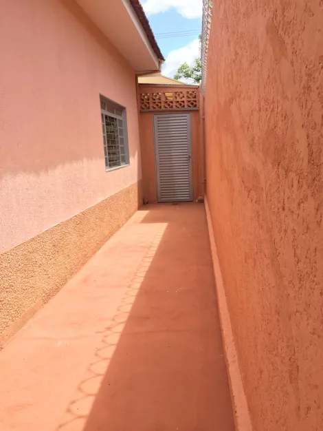 Alugar Comercial / Casa Comercial em S&atilde;o Jos&eacute; do Rio Preto R$ 2.800,00 - Foto 14