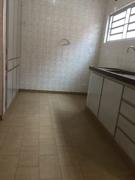 Alugar Comercial / Casa Comercial em S&atilde;o Jos&eacute; do Rio Preto R$ 2.800,00 - Foto 4