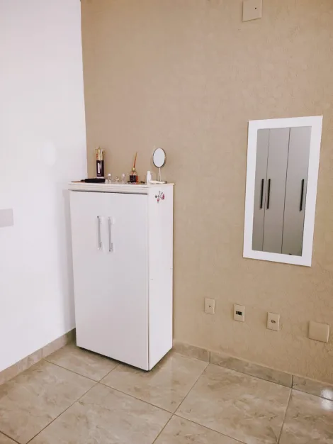 Comprar Casa / Padr&atilde;o em S&atilde;o Jos&eacute; do Rio Preto R$ 550.000,00 - Foto 4