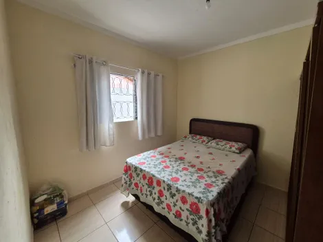 Alugar Casa / Padr&atilde;o em S&atilde;o Jos&eacute; do Rio Preto R$ 600,00 - Foto 4