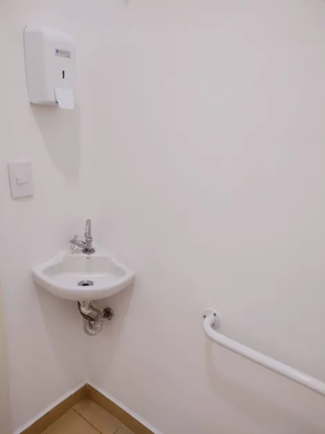 Alugar Comercial / Casa Comercial em S&atilde;o Jos&eacute; do Rio Preto R$ 4.500,00 - Foto 22
