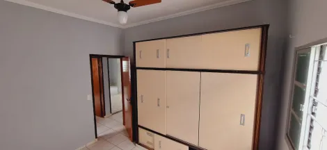 Alugar Casa / Padr&atilde;o em S&atilde;o Jos&eacute; do Rio Preto R$ 2.500,00 - Foto 4