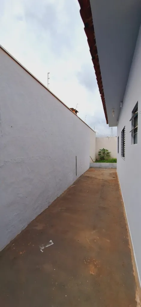 Alugar Casa / Padr&atilde;o em S&atilde;o Jos&eacute; do Rio Preto R$ 2.500,00 - Foto 30