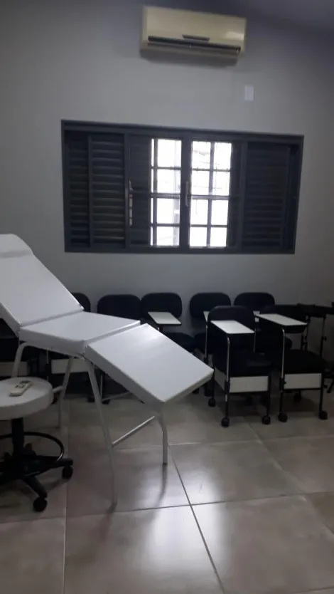 Alugar Comercial / Casa Comercial em S&atilde;o Jos&eacute; do Rio Preto R$ 3.300,00 - Foto 11