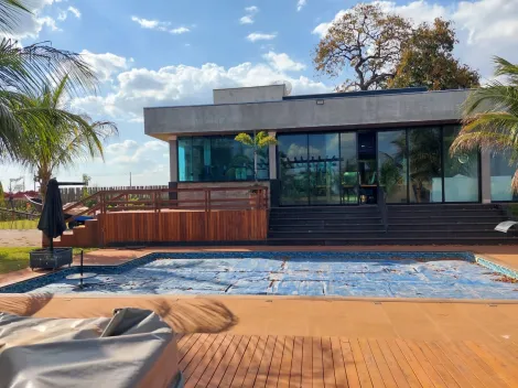 Casa / Condom&iacute;nio em Fronteira 