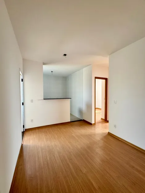 Alugar Apartamento / Padr&atilde;o em S&atilde;o Jos&eacute; do Rio Preto. apenas R$ 250.000,00