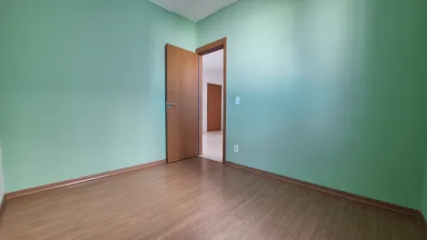 Alugar Apartamento / Padr&atilde;o em S&atilde;o Jos&eacute; do Rio Preto R$ 700,00 - Foto 5