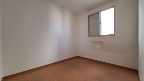 Alugar Apartamento / Padr&atilde;o em S&atilde;o Jos&eacute; do Rio Preto R$ 700,00 - Foto 8