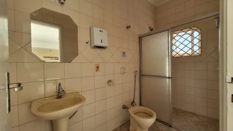 Alugar Casa / Padr&atilde;o em S&atilde;o Jos&eacute; do Rio Preto R$ 3.500,00 - Foto 46