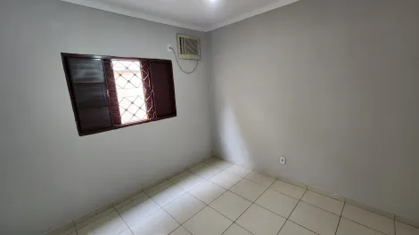 Comprar Casa / Padr&atilde;o em S&atilde;o Jos&eacute; do Rio Preto R$ 380.000,00 - Foto 13