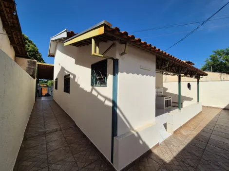 Alugar Casa / Padr&atilde;o em S&atilde;o Jos&eacute; do Rio Preto R$ 1.500,00 - Foto 12