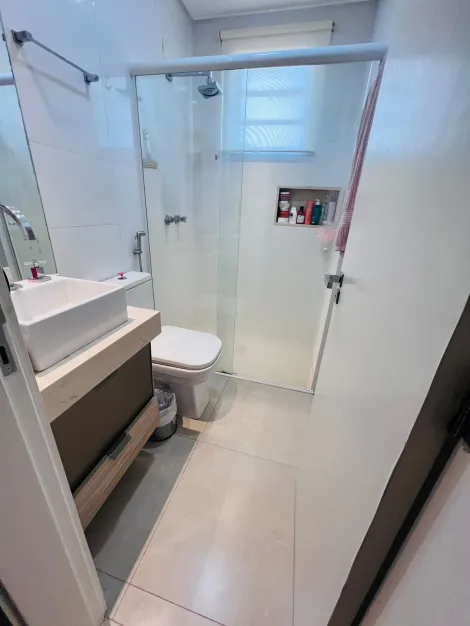 Comprar Casa / Condom&iacute;nio em S&atilde;o Jos&eacute; do Rio Preto R$ 710.000,00 - Foto 8