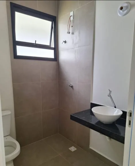 Alugar Casa / Condom&iacute;nio em S&atilde;o Jos&eacute; do Rio Preto R$ 1.800,00 - Foto 4