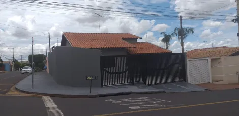 Alugar Casa / Padr&atilde;o em S&atilde;o Jos&eacute; do Rio Preto R$ 2.000,00 - Foto 3