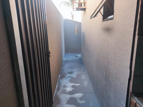 Alugar Casa / Padr&atilde;o em S&atilde;o Jos&eacute; do Rio Preto R$ 2.000,00 - Foto 13