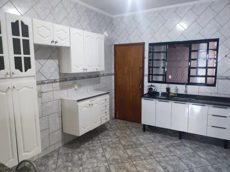 Alugar Casa / Padr&atilde;o em S&atilde;o Jos&eacute; do Rio Preto R$ 2.000,00 - Foto 5