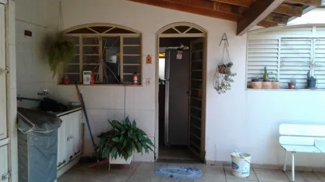 Comprar Casa / Padr&atilde;o em S&atilde;o Jos&eacute; do Rio Preto R$ 600.000,00 - Foto 4