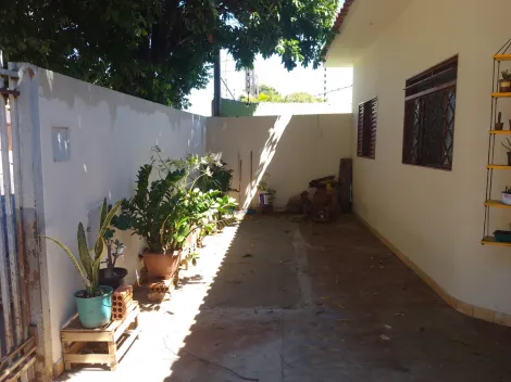 Comprar Casa / Padr&atilde;o em S&atilde;o Jos&eacute; do Rio Preto R$ 250.000,00 - Foto 2