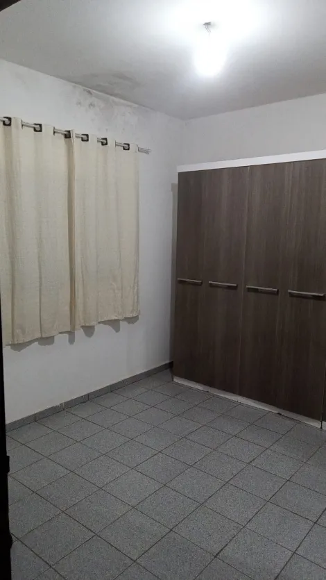 Alugar Casa / Padr&atilde;o em S&atilde;o Jos&eacute; do Rio Preto R$ 1.000,00 - Foto 5