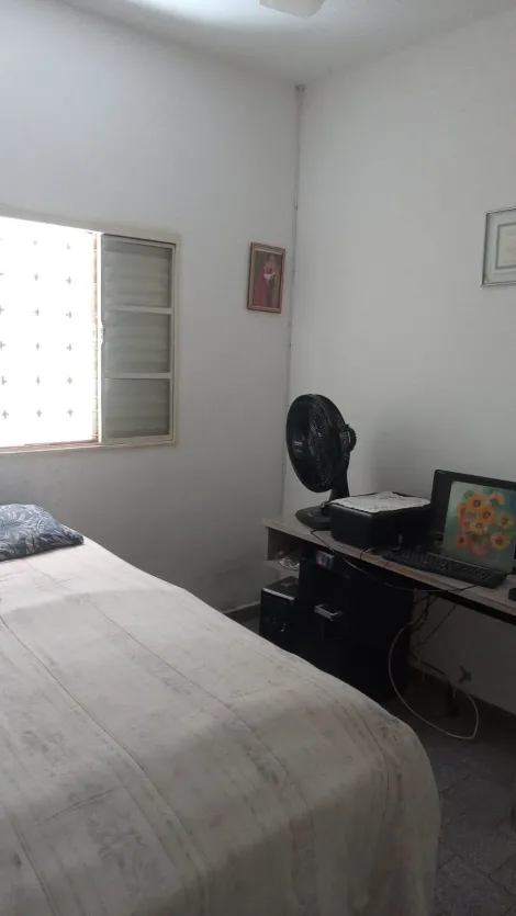 Alugar Casa / Padr&atilde;o em S&atilde;o Jos&eacute; do Rio Preto R$ 1.000,00 - Foto 3